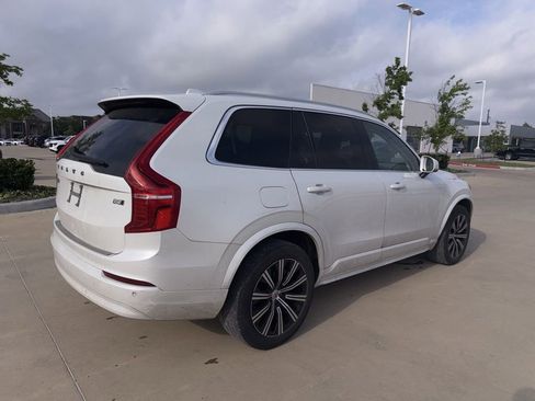 Used 2023 Volvo XC90 B5 Core w/ Protection Package Premier image 13
