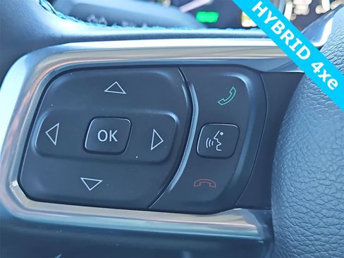 Used 2022 Jeep Wrangler Unlimited Rubicon 4xe image 11