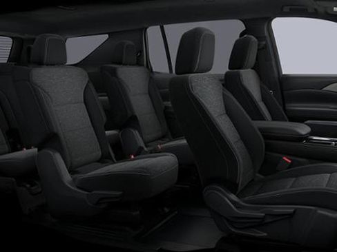 New 2026 Chevrolet Traverse LT w/ Driver Confidence Package image 35