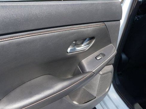 Certified 2024 Nissan Sentra SR image 30