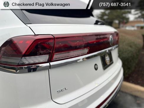 New 2026 Volkswagen Atlas Cross Sport SEL Premium R-Line image 7