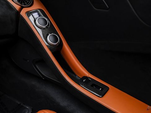 Used 2013 McLaren MP4-12C Spider image 84