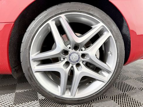 Used 2015 Mercedes-Benz SLK 250 image 24