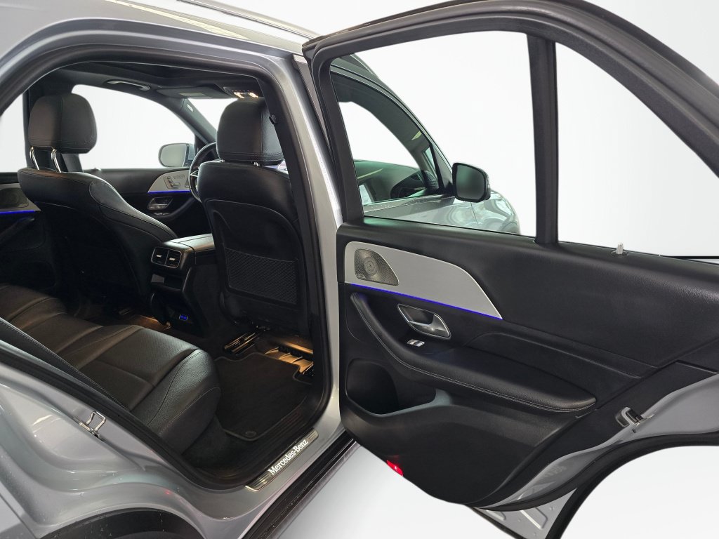 Used 2025 Mercedes-Benz GLE 350 4MATIC image 39