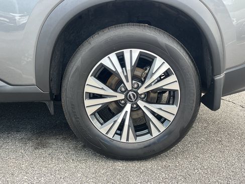 Certified 2023 Nissan Rogue SV AWD/4WD image 31