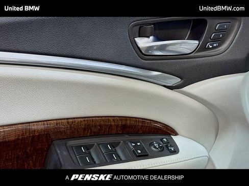 Used 2017 Acura MDX SH-AWD w/ Technology Package image 3