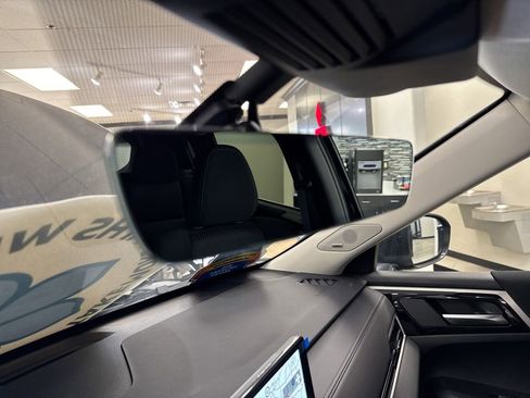 New 2026 Mitsubishi Outlander ES FWD image 23