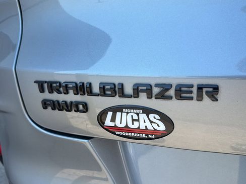 Used 2023 Chevrolet TrailBlazer RS AWD/4WD image 44