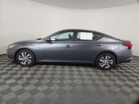 Used 2020 Nissan Altima 2.5 S w/ Driver Assist Package FWD image 7