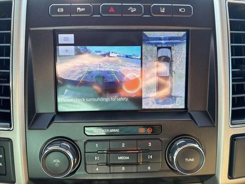 Used 2021 Ford F350 Lariat w/ Chrome Package AWD/4WD image 44