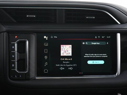Used 2024 GMC Yukon Denali w/ Advanced Technology Package AWD/4WD image 22
