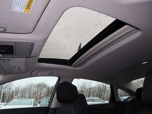 Used 2023 Honda Accord EX image 16