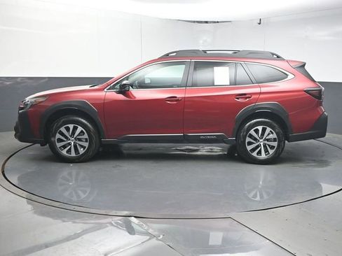 Certified 2025 Subaru Outback Premium w/ Popular Package #1A AWD/4WD image 5
