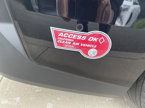 Used 2024 BMW i4 eDrive35 w/ Premium Package image 21