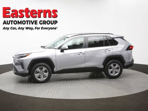 Used 2024 Toyota RAV4 XLE AWD/4WD image 56