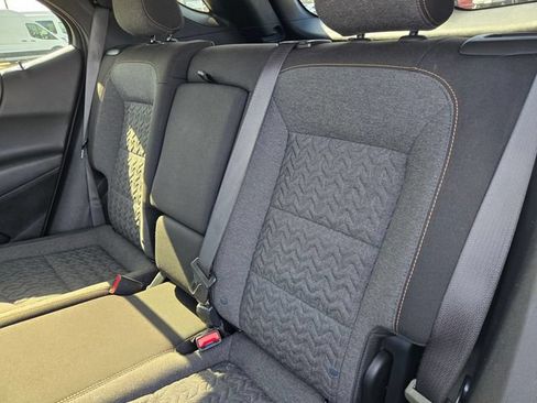 Used 2024 Chevrolet Equinox LT FWD image 10
