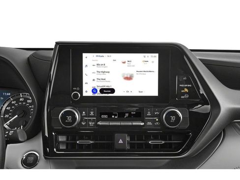 New 2025 Toyota Highlander XLE AWD/4WD image 7