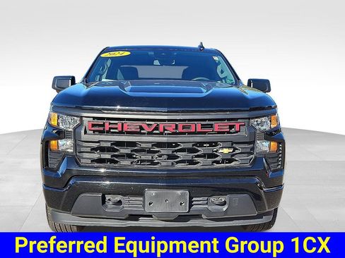 Certified 2024 Chevrolet Silverado 1500 Custom image 2