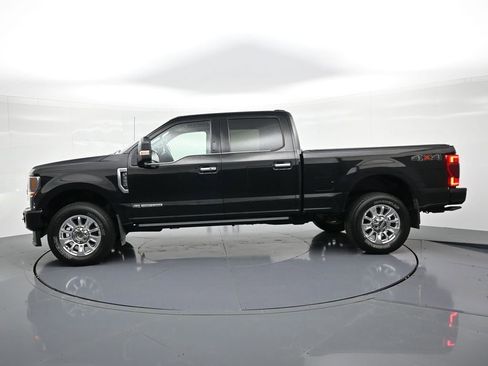 Used 2022 Ford F350 Limited AWD/4WD image 9
