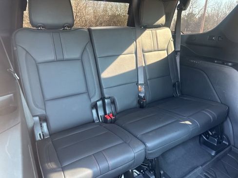 Used 2024 Chevrolet Tahoe RST w/ Luxury Package image 24