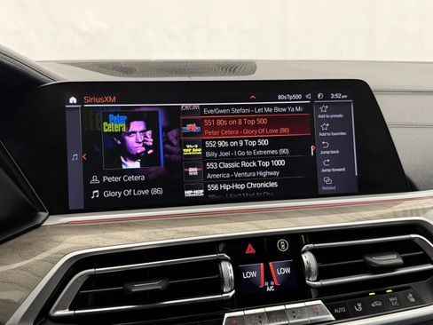 Used 2021 BMW X5 M50i w/ Executive Package AWD/4WD image 39