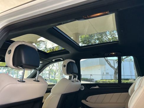 Used 2018 Mercedes-Benz GLS 63 AMG GLS 63 AMG image 50