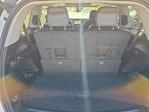 Used 2023 Jeep Grand Cherokee L Limited image 5