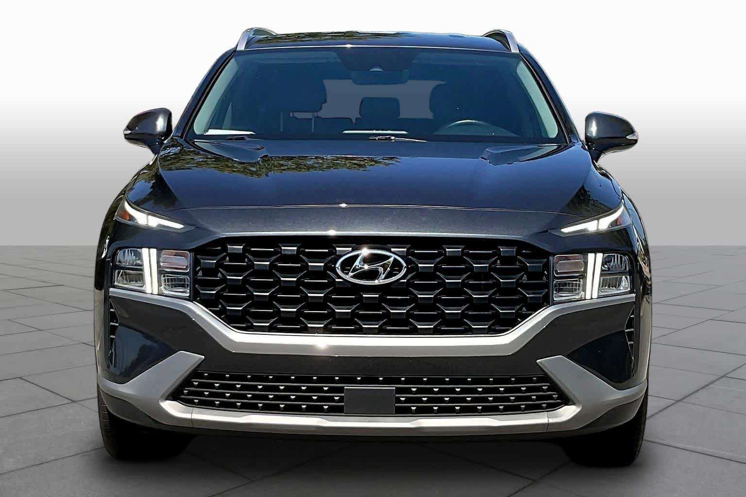 Used 2023 Hyundai Santa Fe SEL w/ Cargo Package FWD image 4