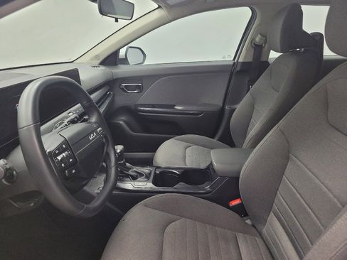 Used 2025 Kia K4 EX FWD image 17