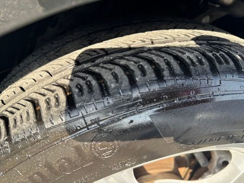 Used 2019 Audi A4 2.0T Premium w/ Convenience Package image 27