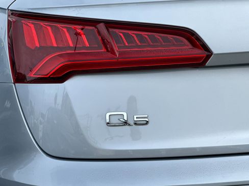 Used 2019 Audi Q5 2.0T Premium Plus w/ Premium Plus Package image 27