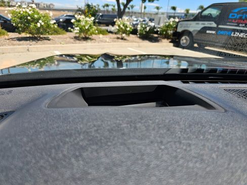 Used 2018 BMW 740i image 35