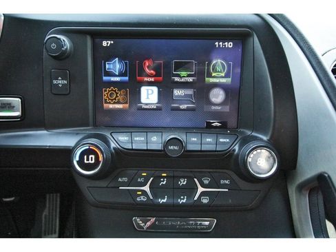 Used 2016 Chevrolet Corvette Stingray Coupe RWD image 16