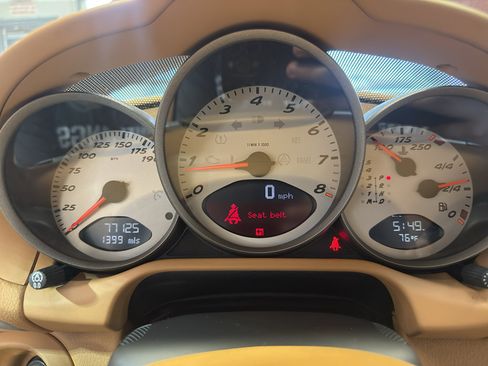 Used 2006 Porsche Cayman S RWD image 18