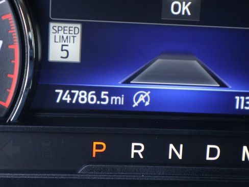 Used 2020 Ford Explorer XLT w/ Equipment Group 202A image 23