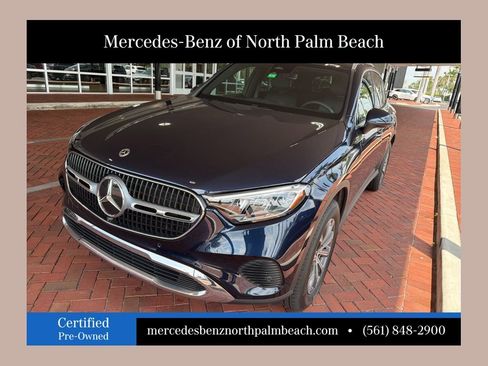 Used 2024 Mercedes-Benz GLC 300 4MATIC image 1