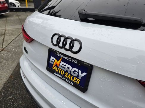 Used 2021 Audi Q3 2.0T Premium Plus w/ Premium Plus Package image 17