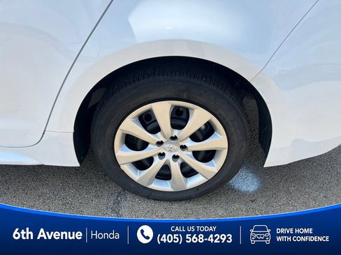 Used 2026 Toyota Corolla LE FWD image 10
