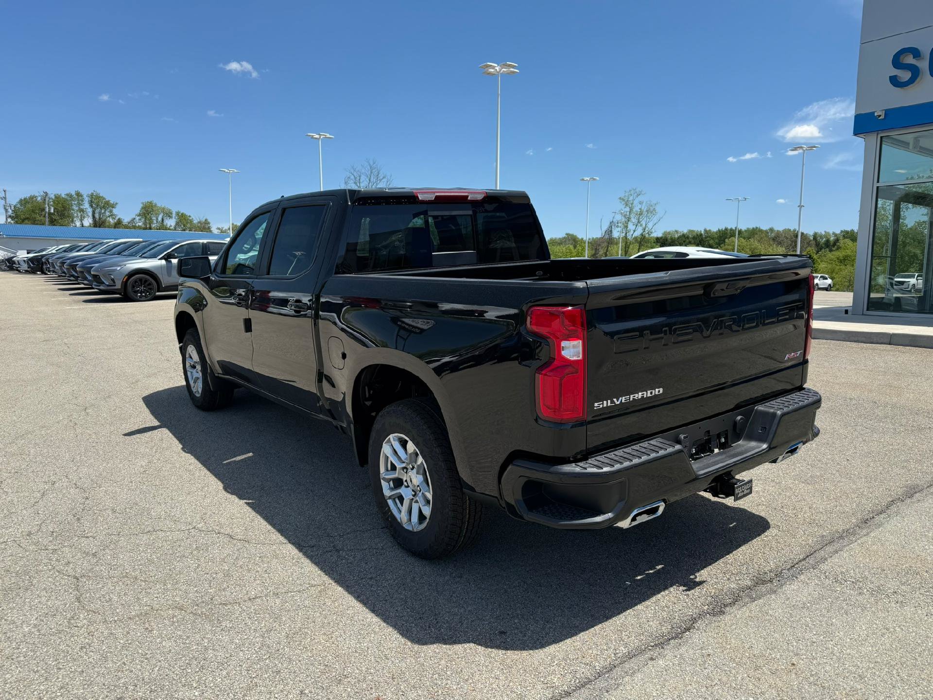 New 2026 Chevrolet Silverado 1500 RST w/ Convenience Package II AWD/4WD image 3