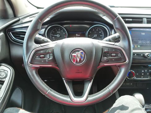 Used 2023 Buick Encore GX Preferred w/ Cold Weather Comfort Package FWD image 20