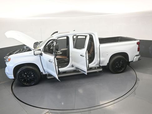 Used 2026 Chevrolet Silverado 1500 High Country w/ Technology Package image 82