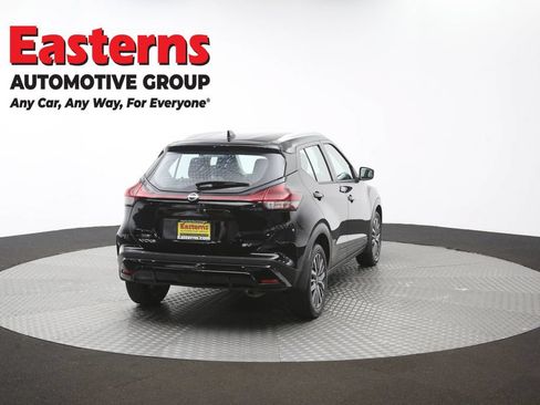 Used 2023 Nissan Kicks SV FWD image 37
