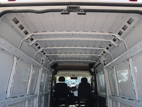 Used 2023 RAM ProMaster 2500 FWD image 40