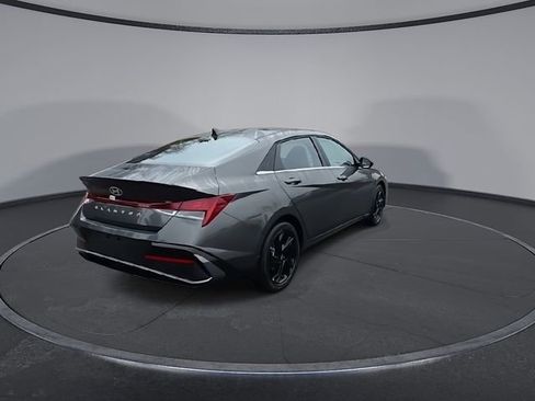 New 2026 Hyundai Elantra SEL Sport Premium FWD image 8