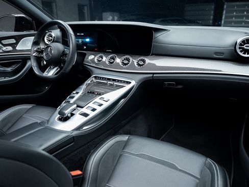 Used 2022 Mercedes-Benz AMG GT 43 image 67
