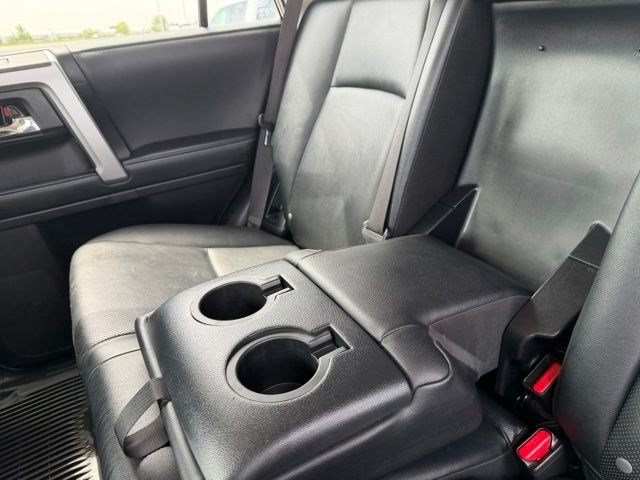 Used 2023 Toyota 4Runner Limited AWD/4WD image 32