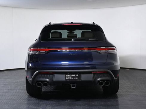 Certified 2023 Porsche Macan AWD/4WD image 6