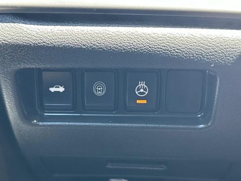 Used 2023 Nissan Maxima SR w/ Sport Mat Group FWD image 36