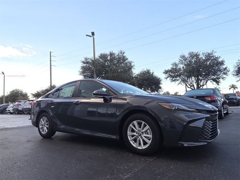 New 2026 Toyota Camry LE image 1