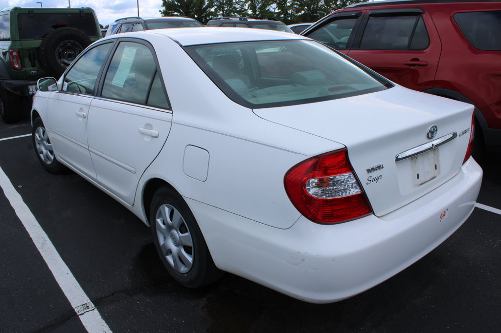 Used 2002 Toyota Camry LE FWD image 7